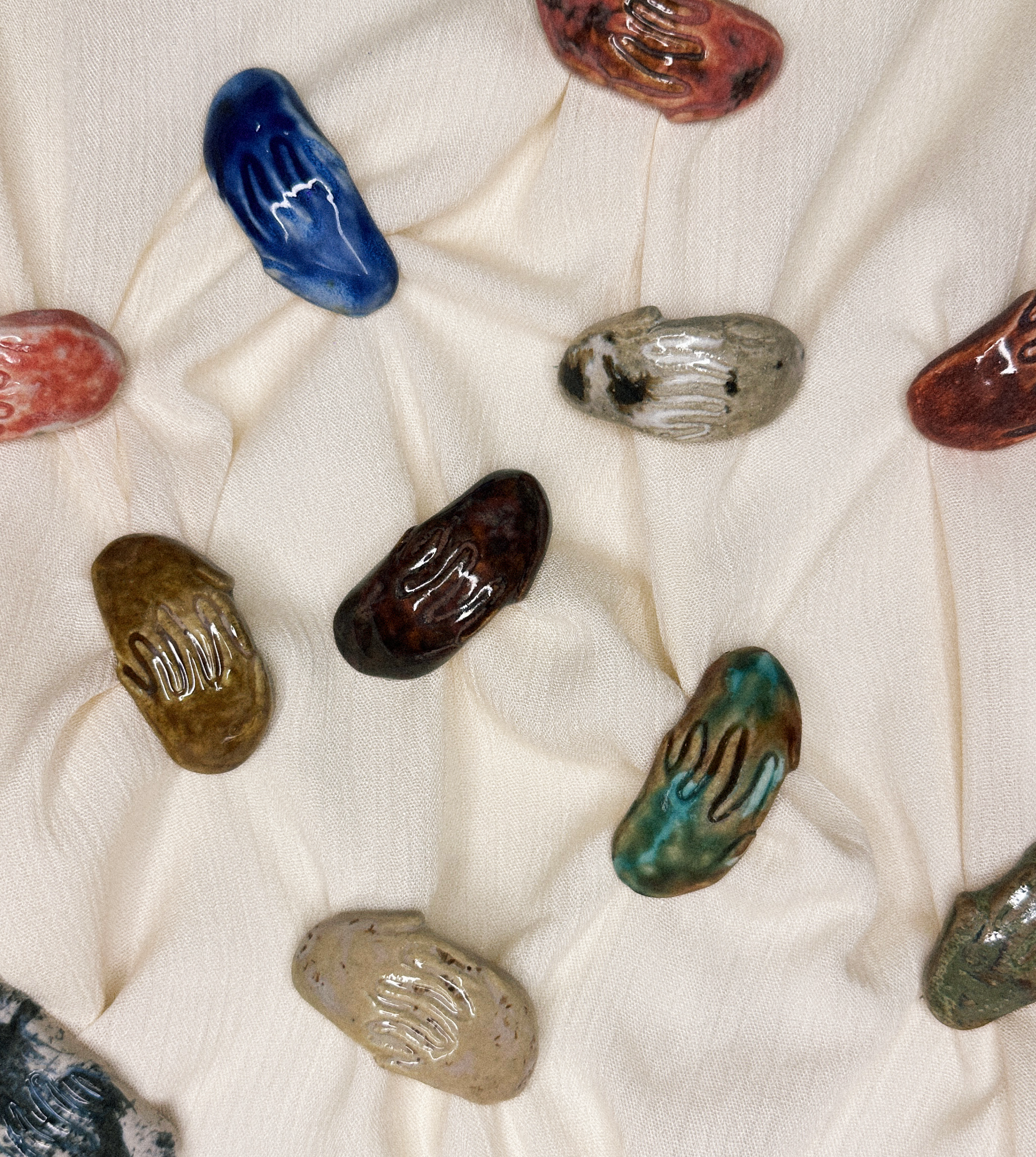 Brooches & Pins