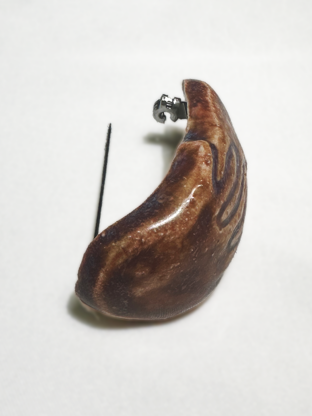 HoldOn Brooch
