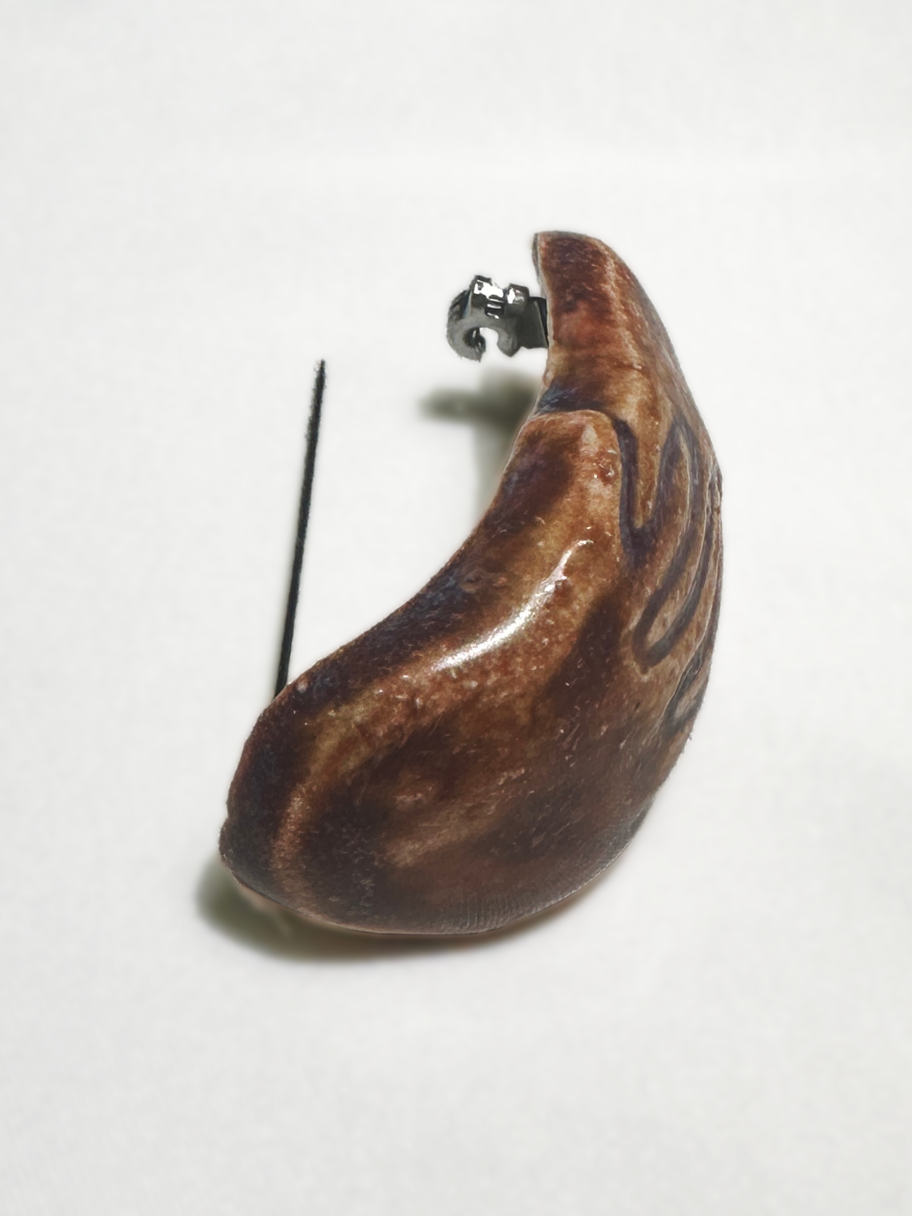 HoldOn Brooch