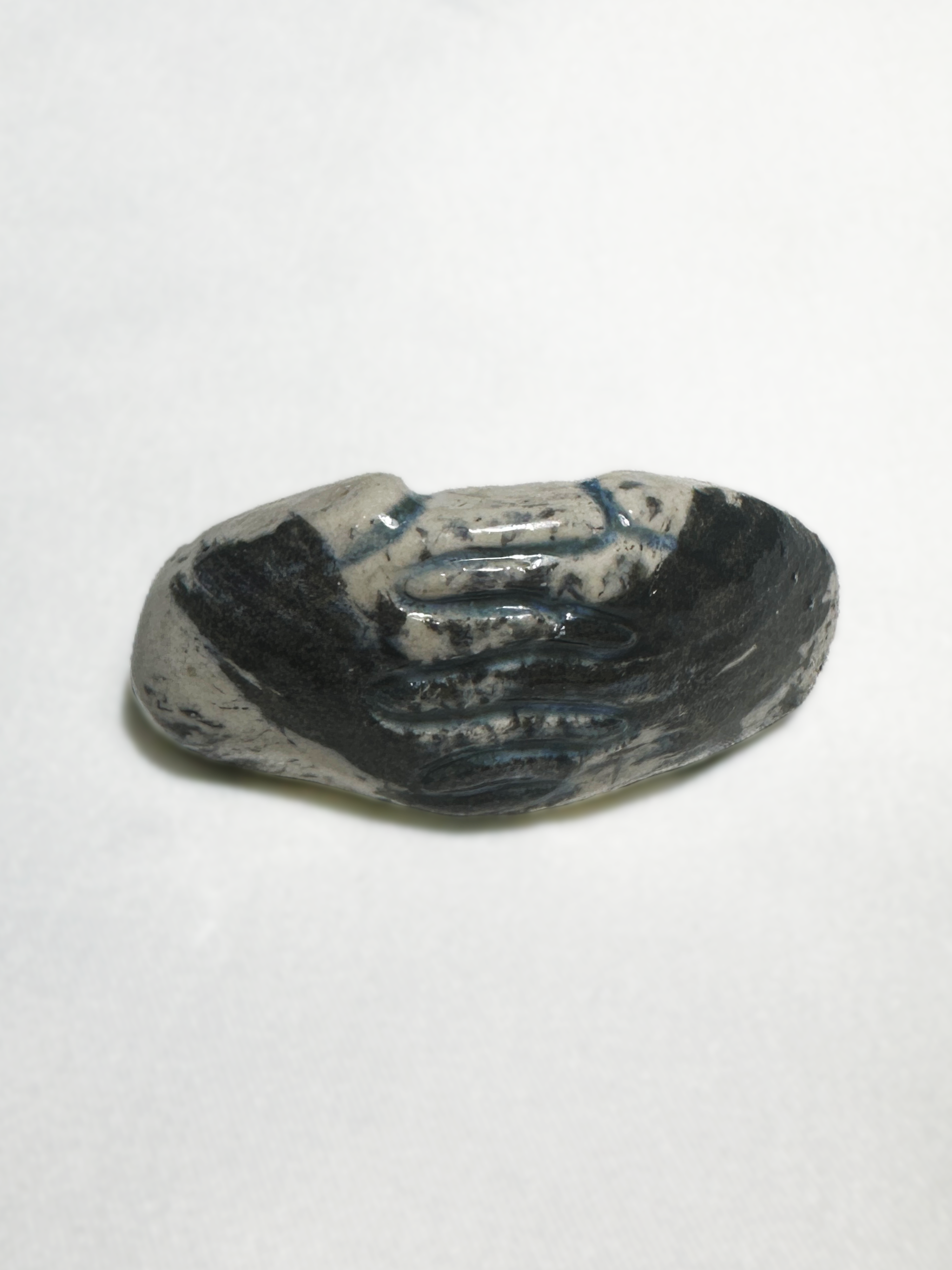 HoldOn Brooch