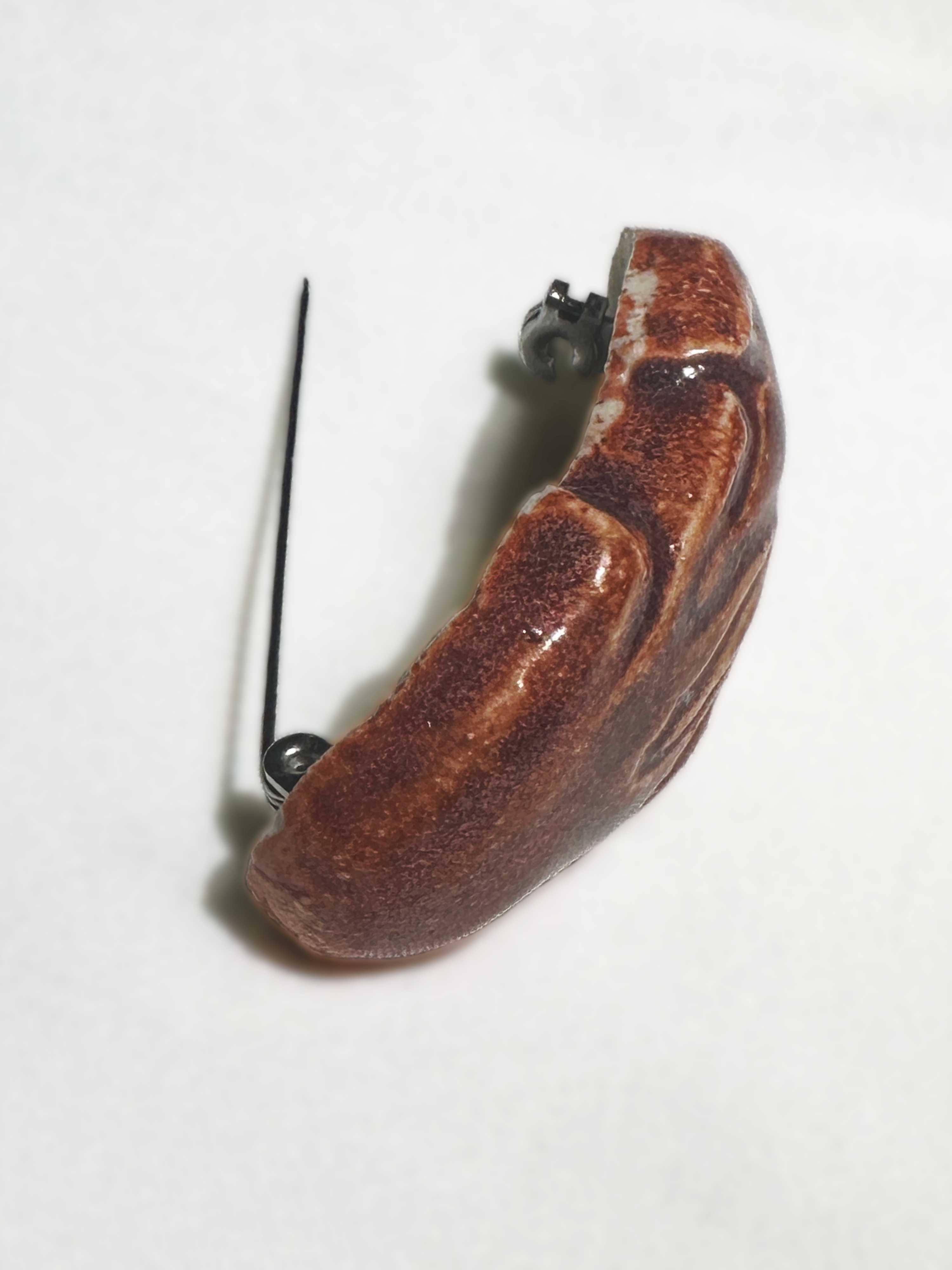 HoldOn Brooch