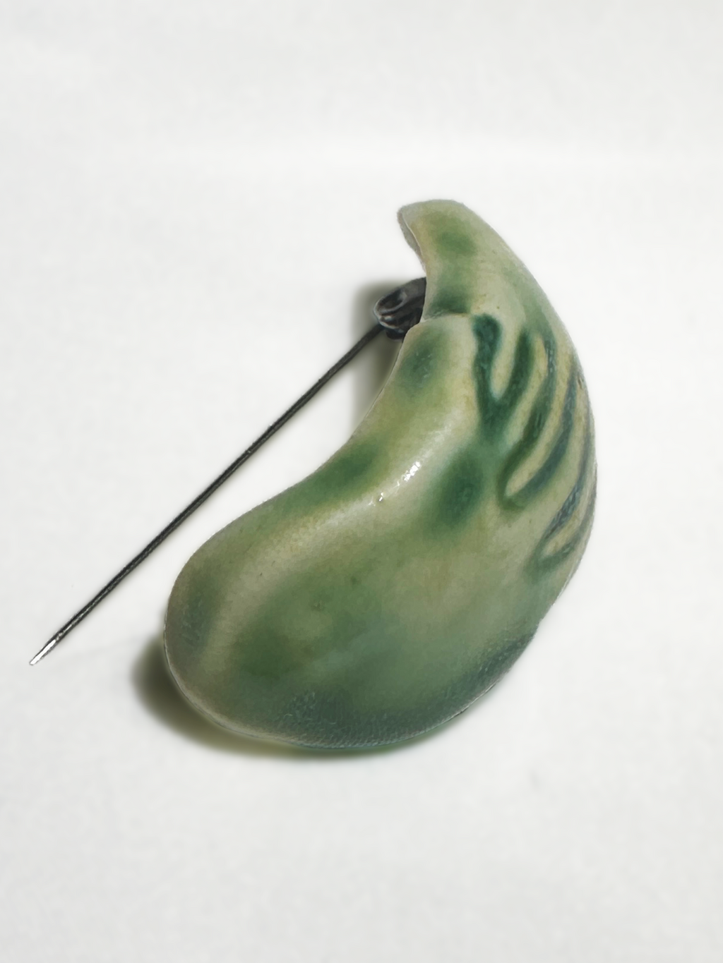 HoldOn Brooch