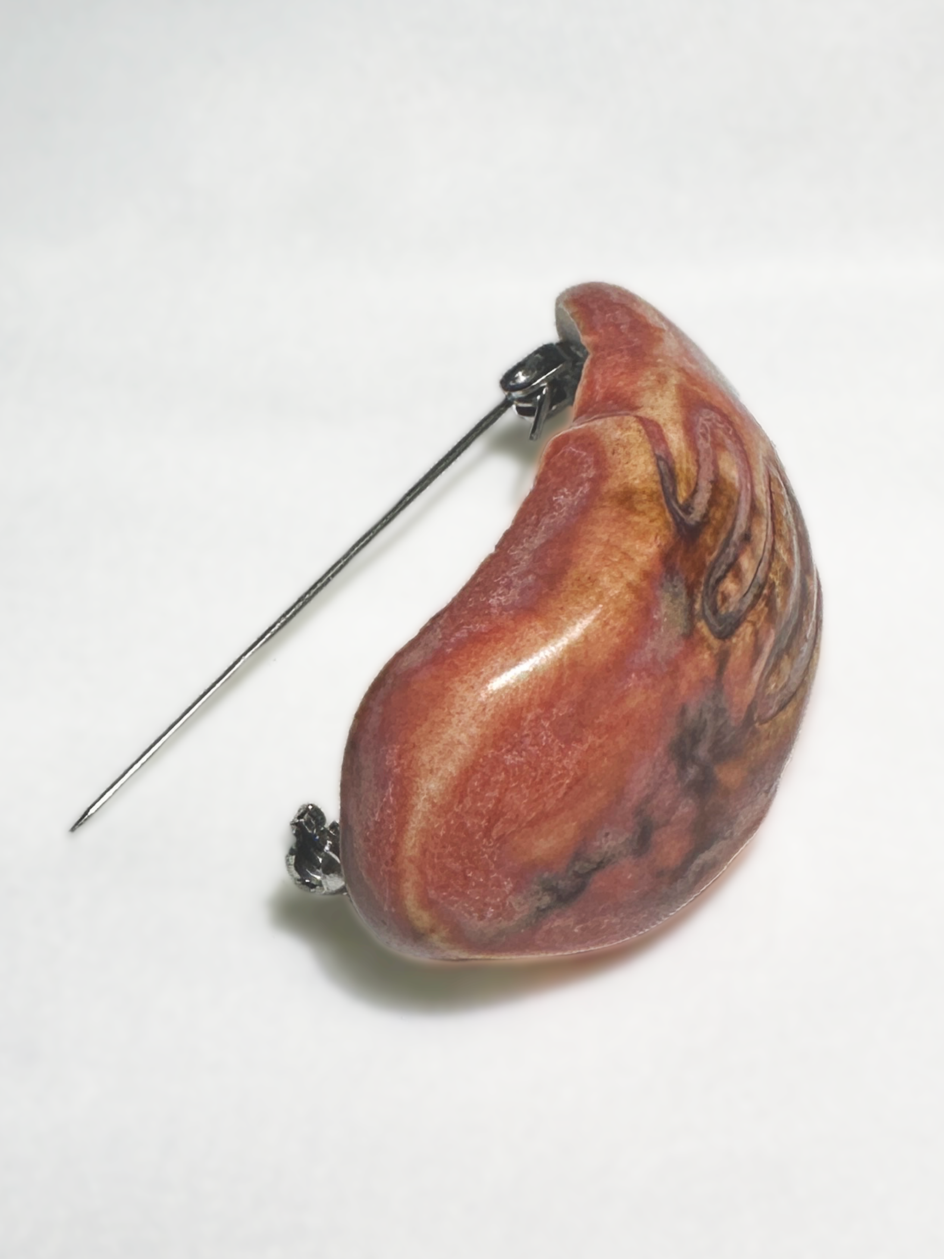 HoldOn Brooch